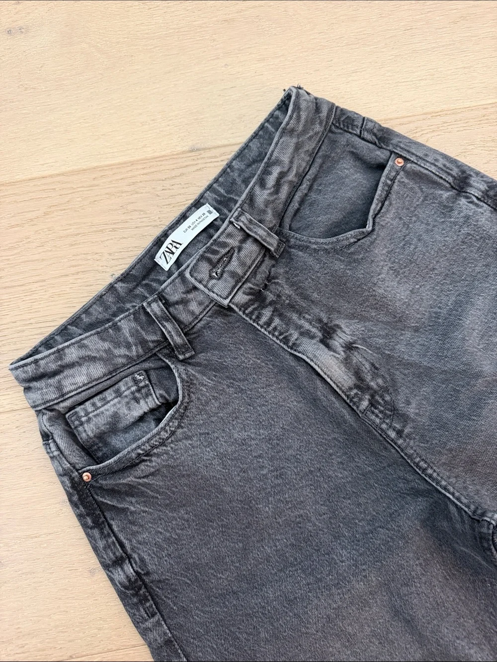 ZARA Men’s Washed Black Slim-Straight Jeans